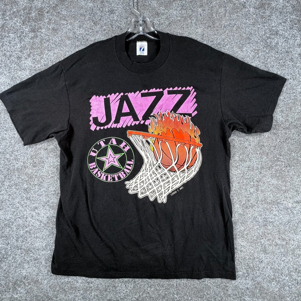 Vintage 1990s Logo 7 Utah Jazz T-Shirt Mens XL Black Flaming Basketball Graphic